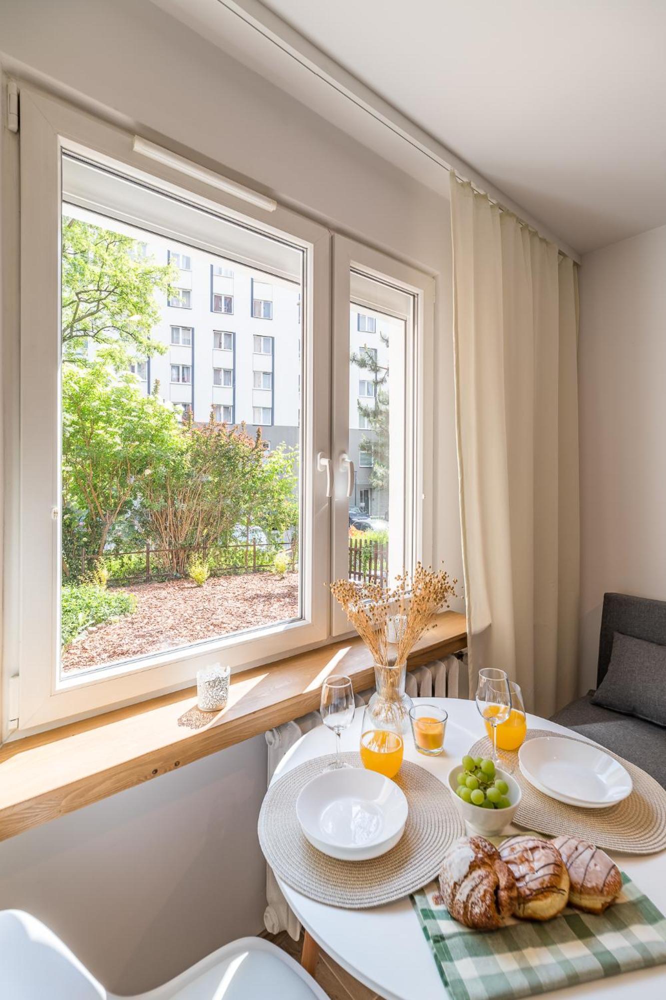 Czyzyny - Terrace By Rentujemy Apartment *